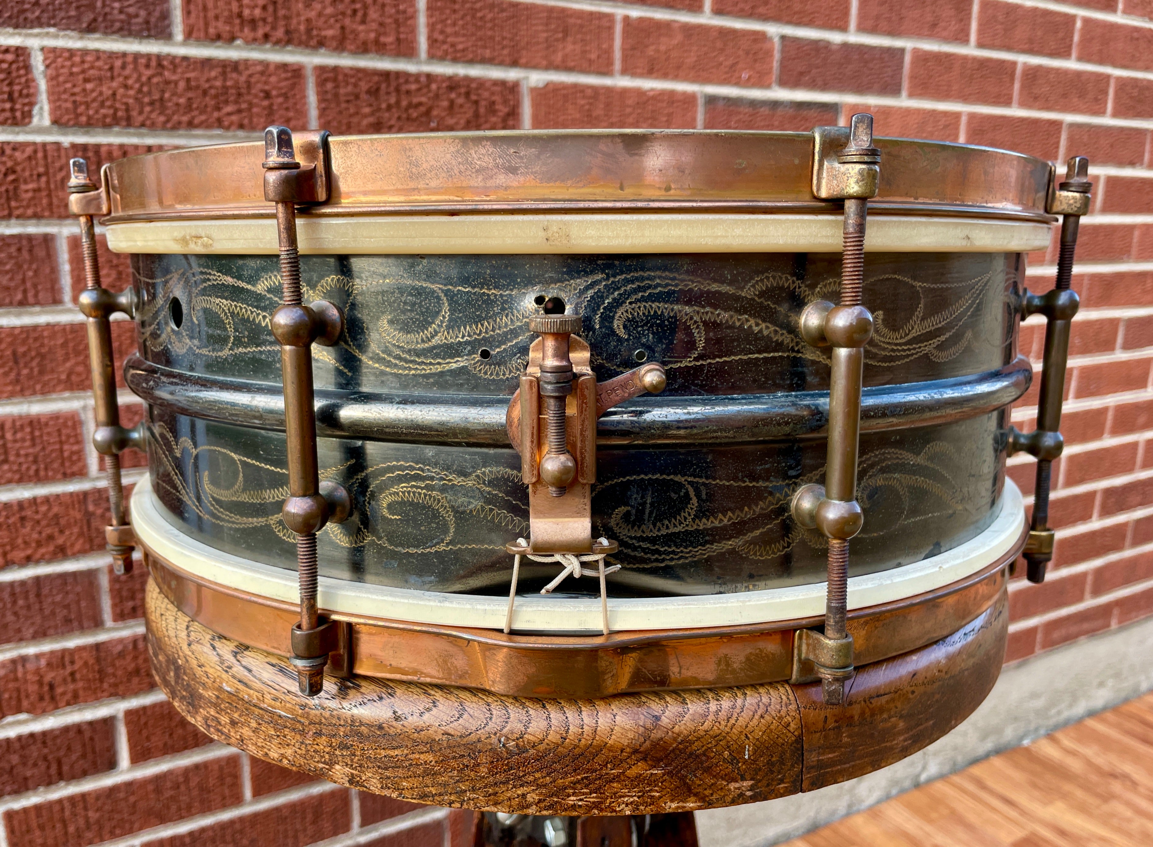 Vintage 1920'ler Ludwig 5x14 ParşömenVintage 1920'ler Ludwig 5x14 Parşömen  