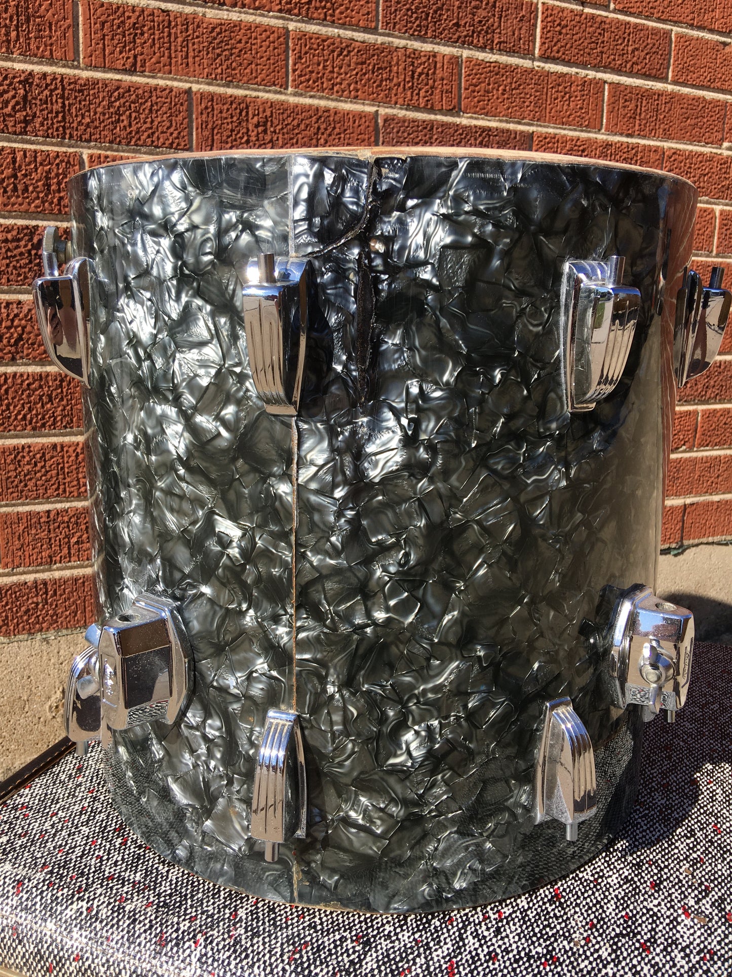 1971 Ludwig 14x14 Floor Tom drum - Black Diamond Pearl