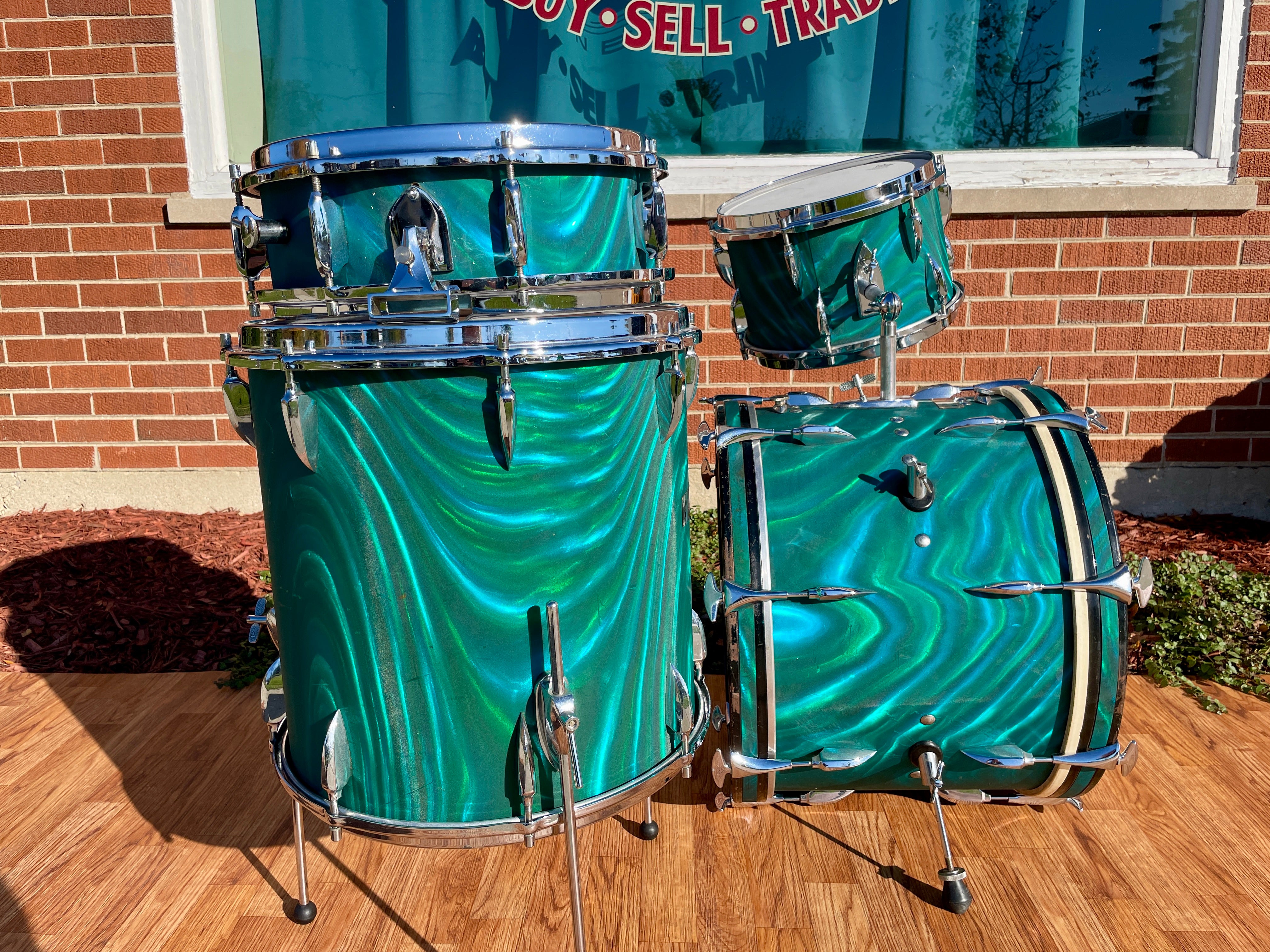 The Maple 6.5x14 Snare Drum Aqua Satin-