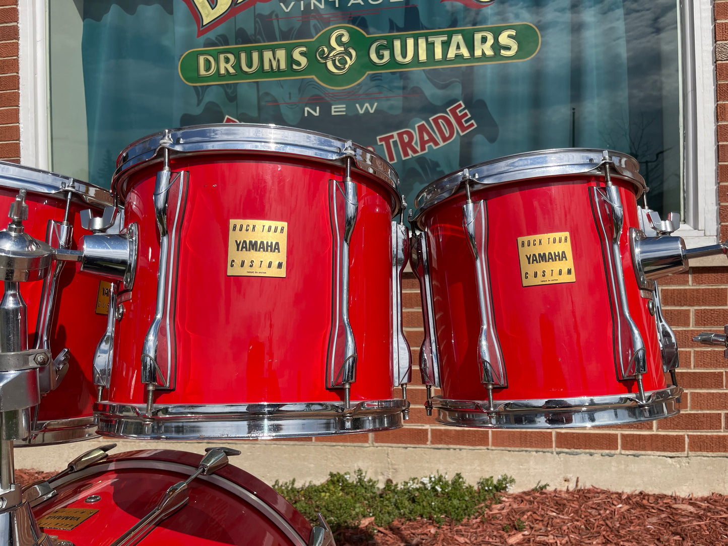 Vintage 1980s Yamaha Rock Tour Custom 5pc Drum Set Hot Red