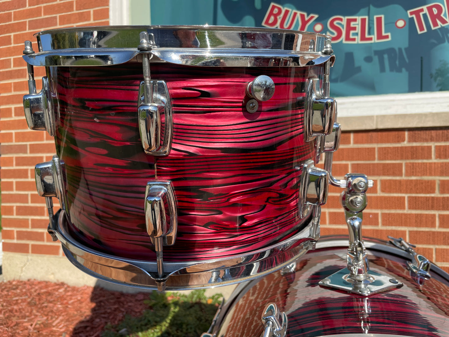 1971 Ludwig Standard Drum Set Ruby Red Strata 20/12/14/5x14