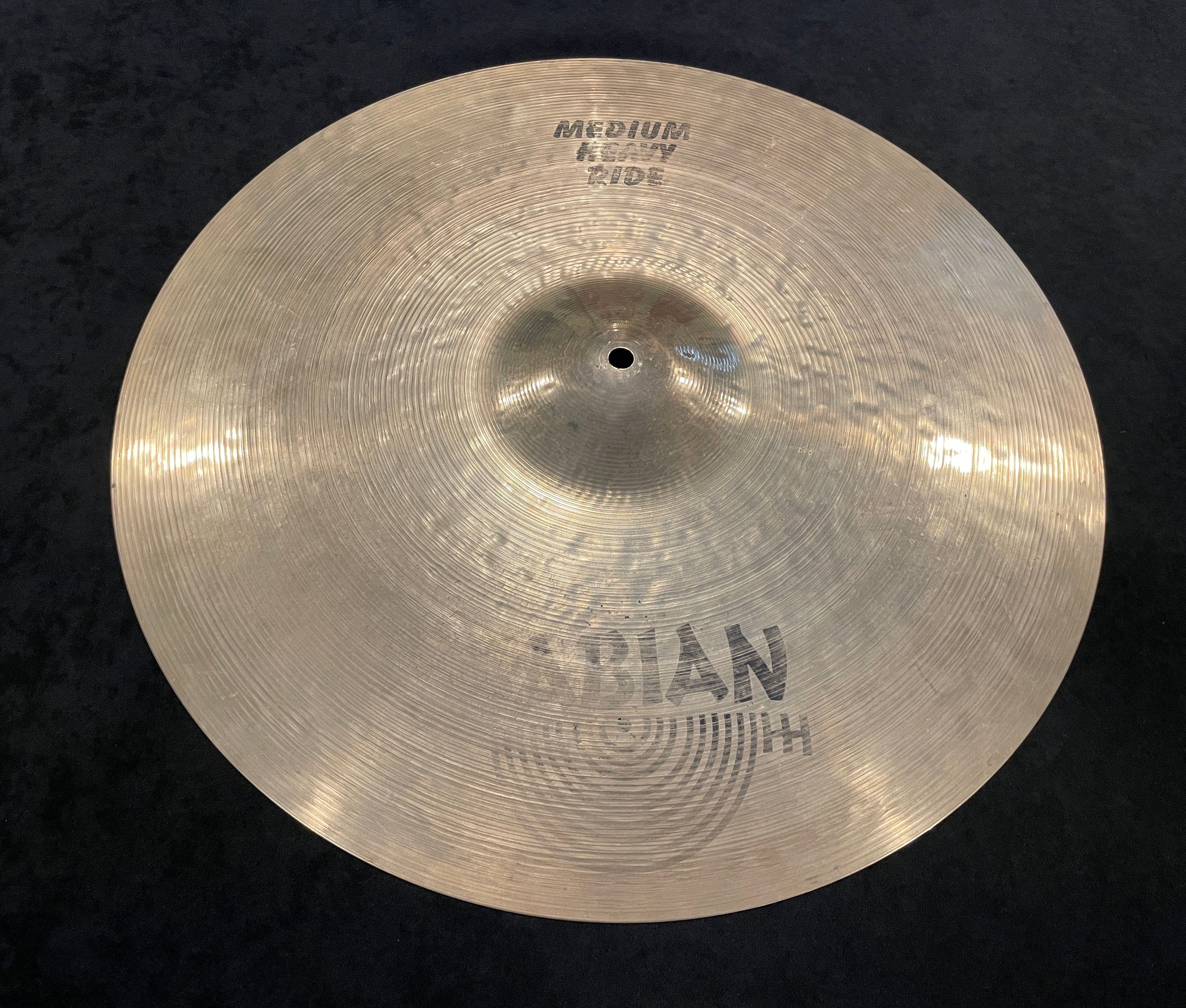 Sabian HH Medium high quality Heavy Ride 20"