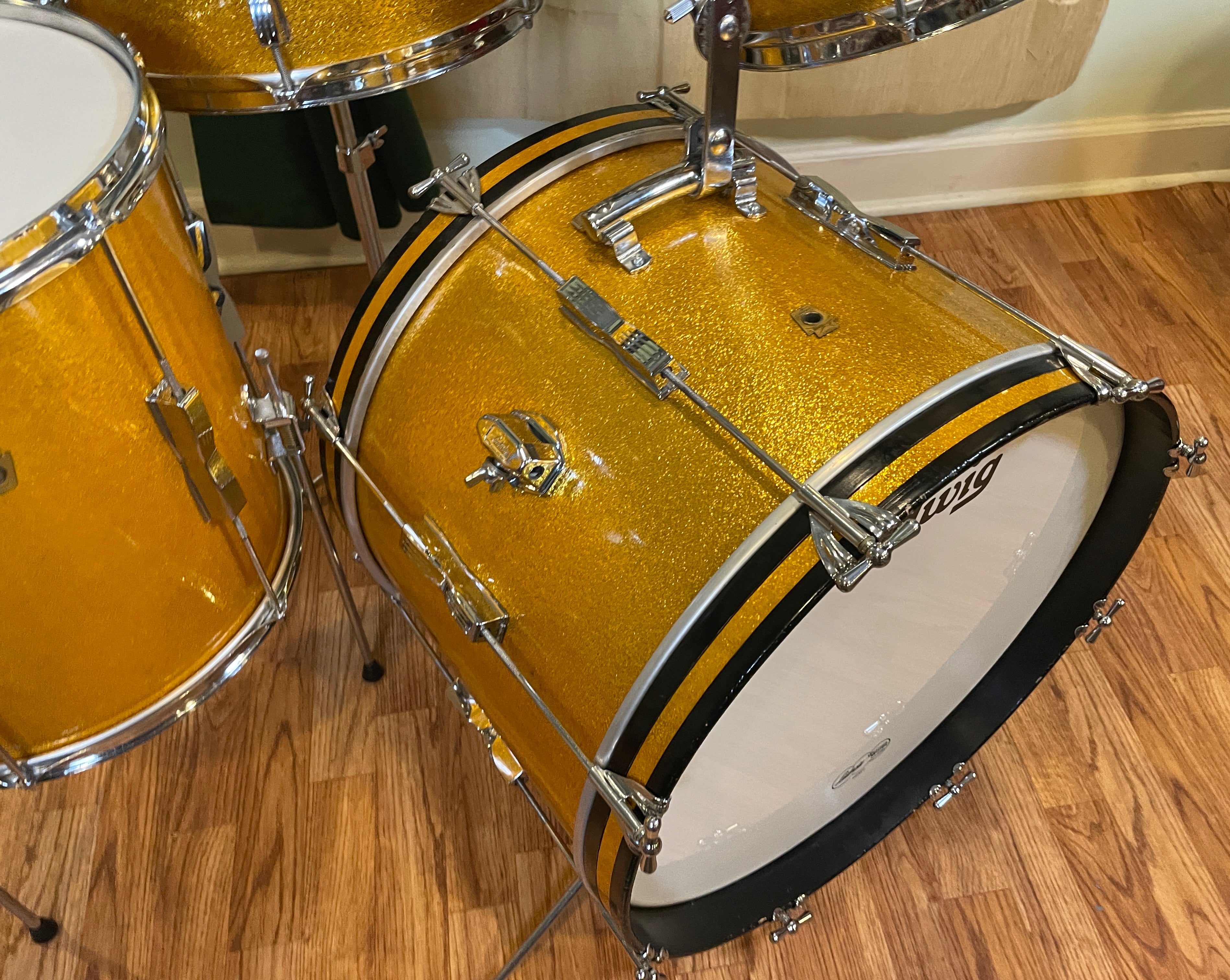 1966 Ludwig Club Date Drum Set Gold Sparkle 20/12/14/5x14