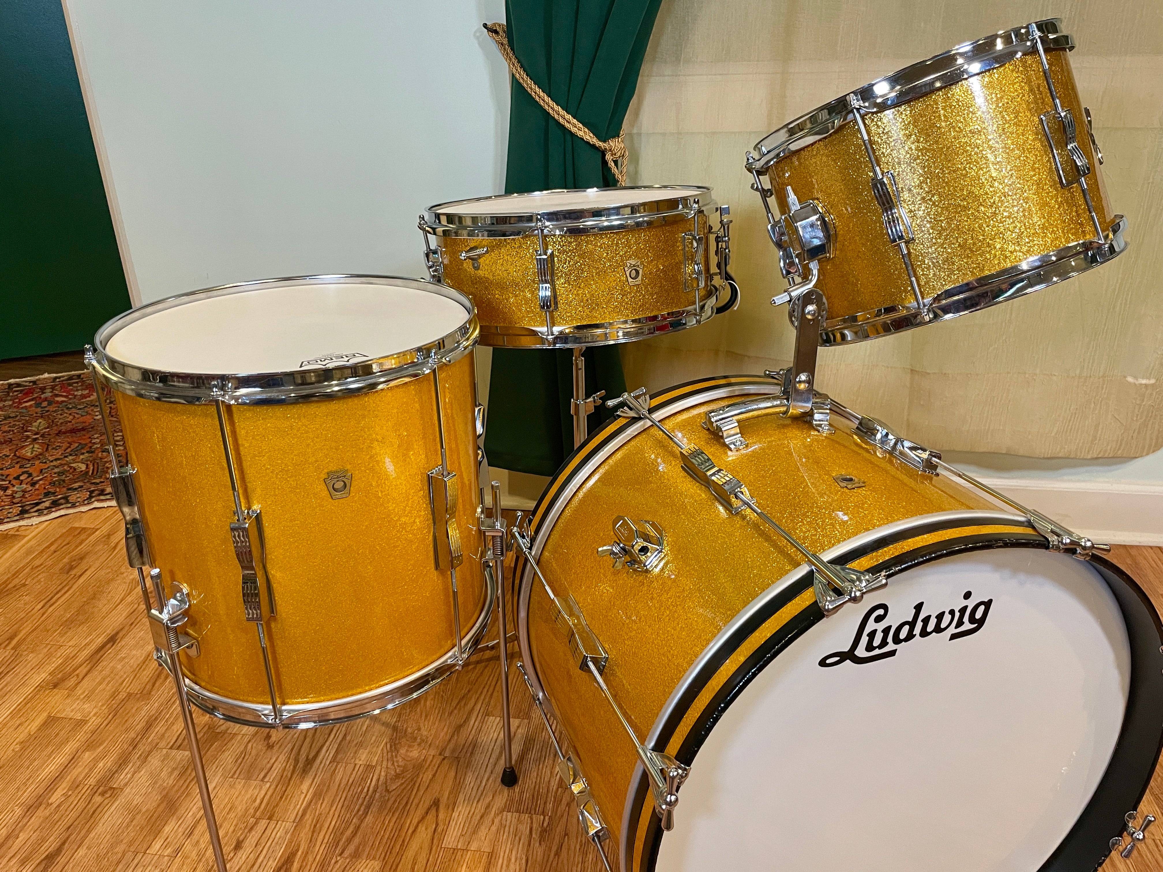 1966 Ludwig Club Date Drum Set Gold Sparkle 20/12/14/5x14