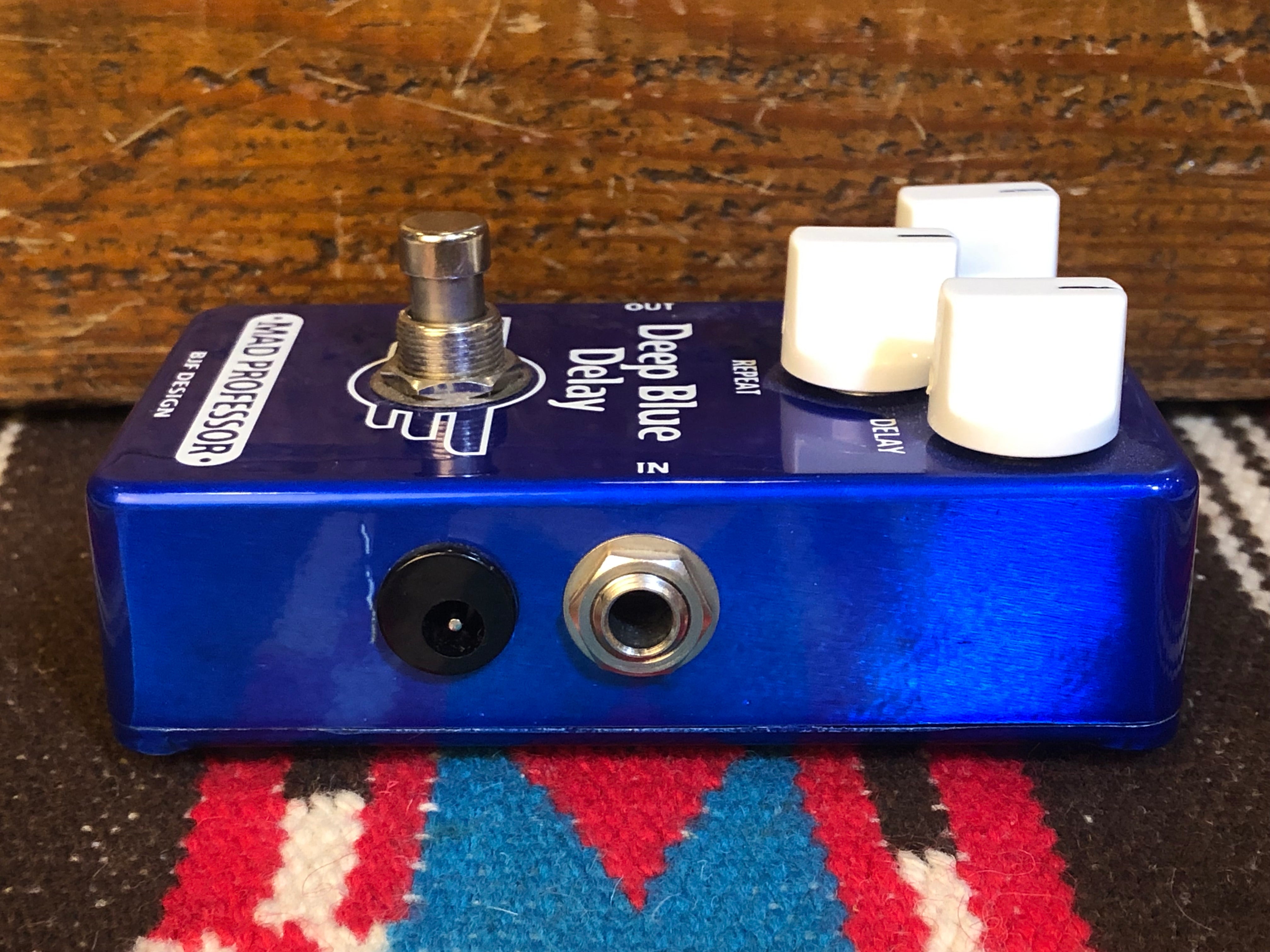 Mad Professor Hand Wired Deep Blue Delay Pedal w/ Box – Drugan's