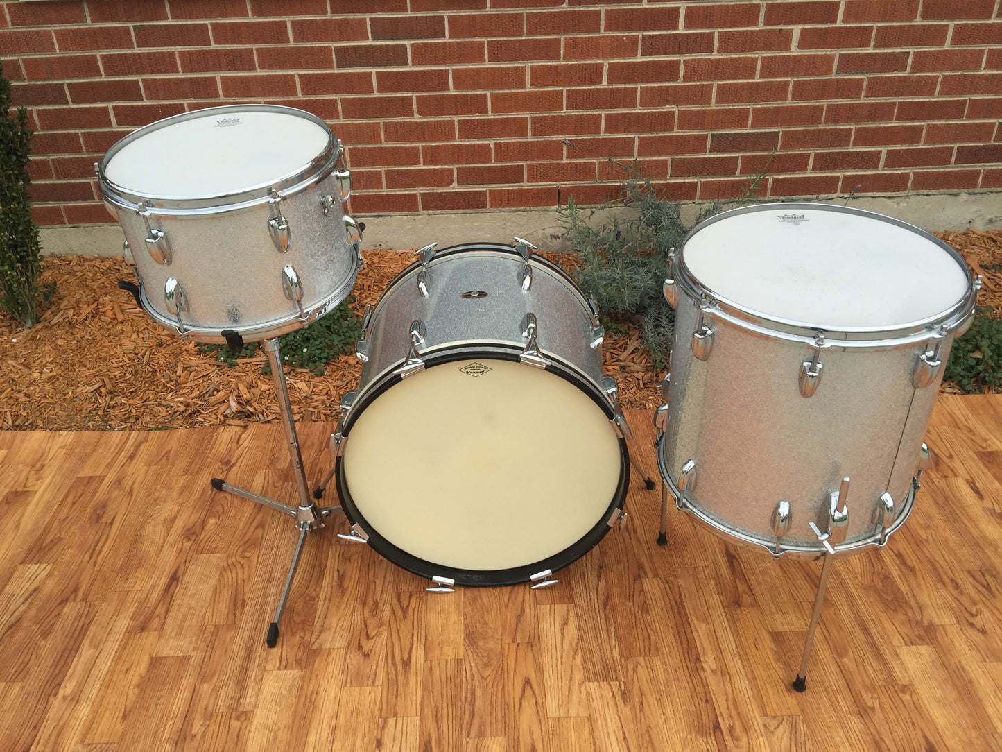 Rare 1964 Slingerland Bop Jet Set in Silver Sparkle - Nice! 18"/12"/14"