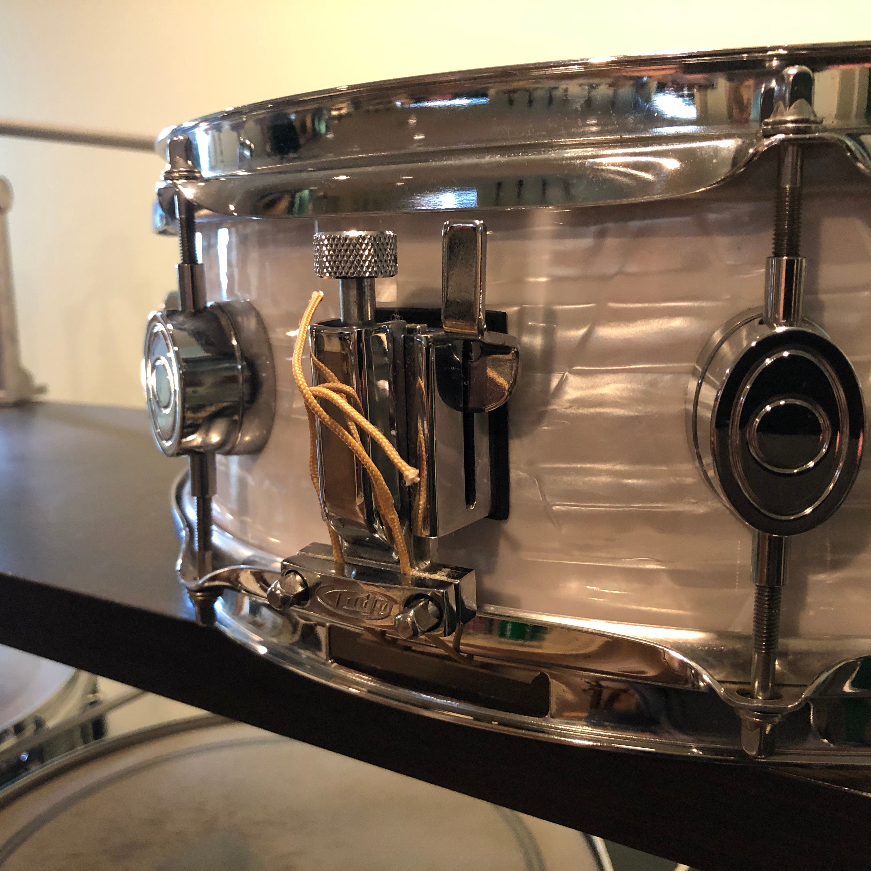 The Maple 6.5x14 Snare Drum Black Onyx-