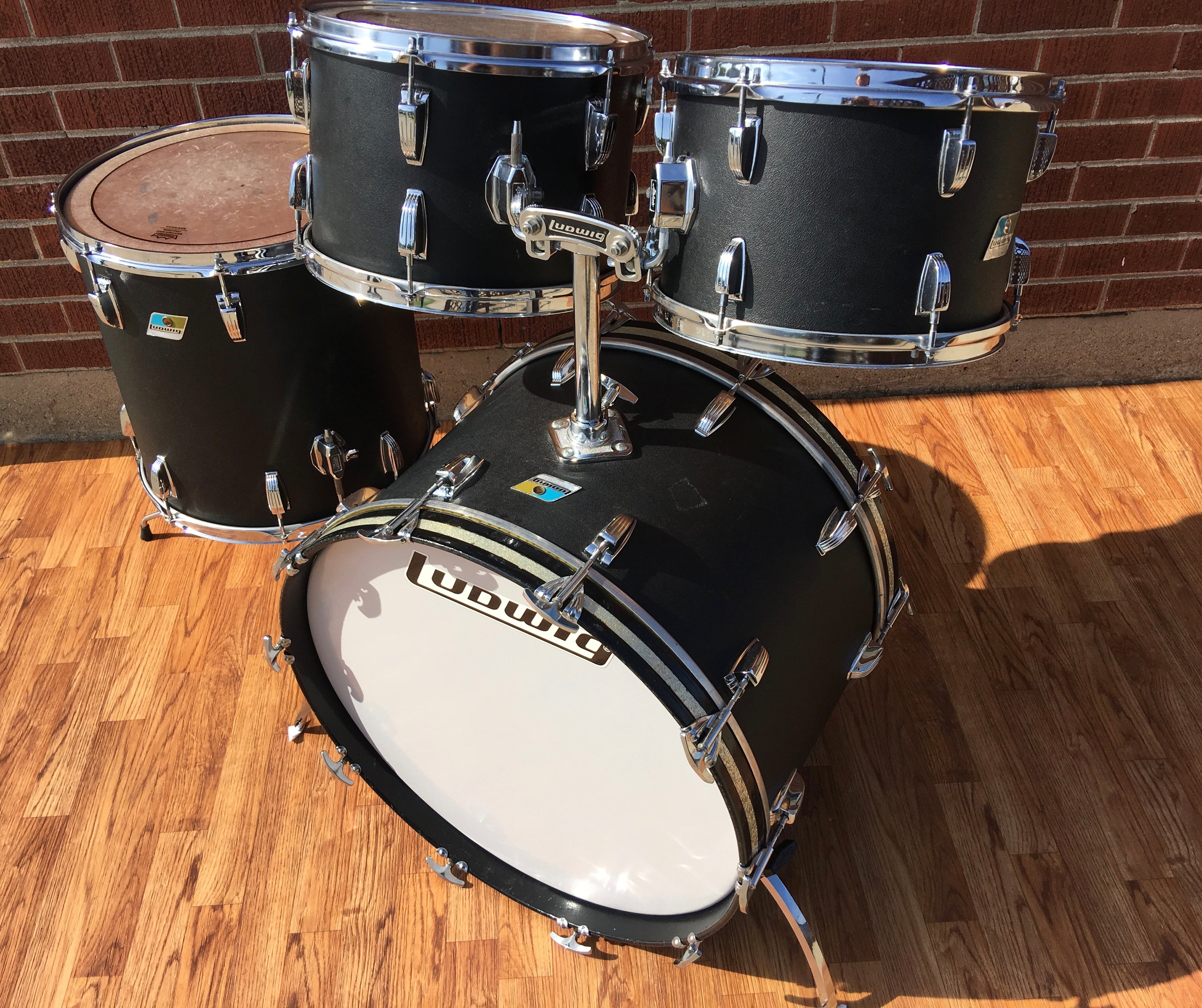 1970 Ludwig Black Panther Hollywood1970 Ludwig Black Panther Hollywood  