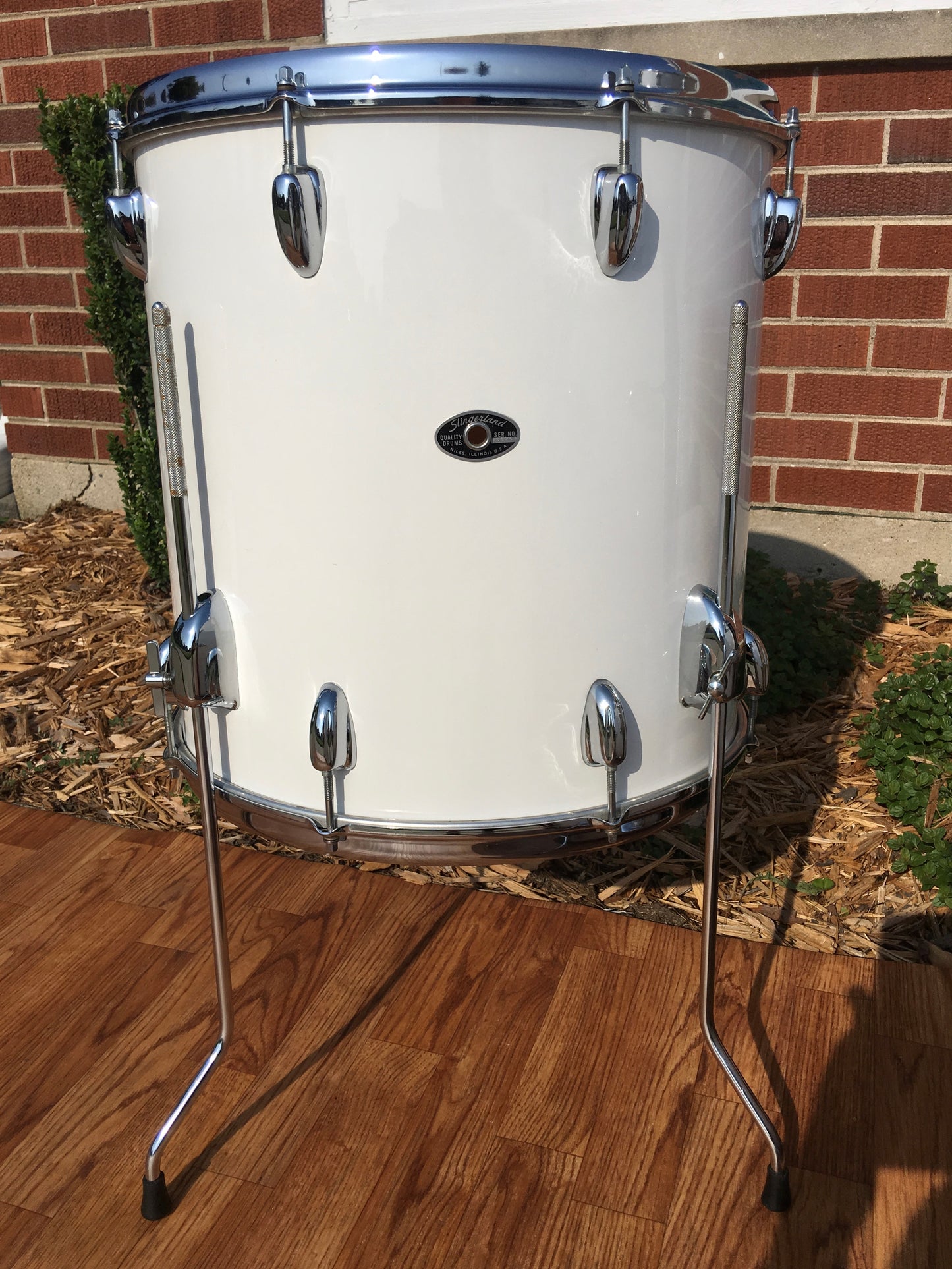 1970s Slingerland Drum Set White Gloss Pearl 3 Ply 24/14/16